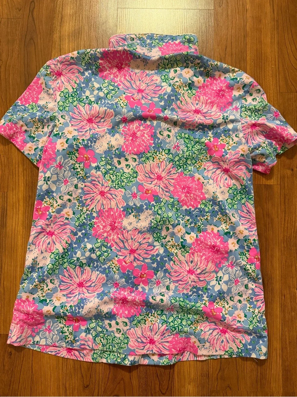 This Lilly Pulitzer pajama knit button-up top a vibrant 
